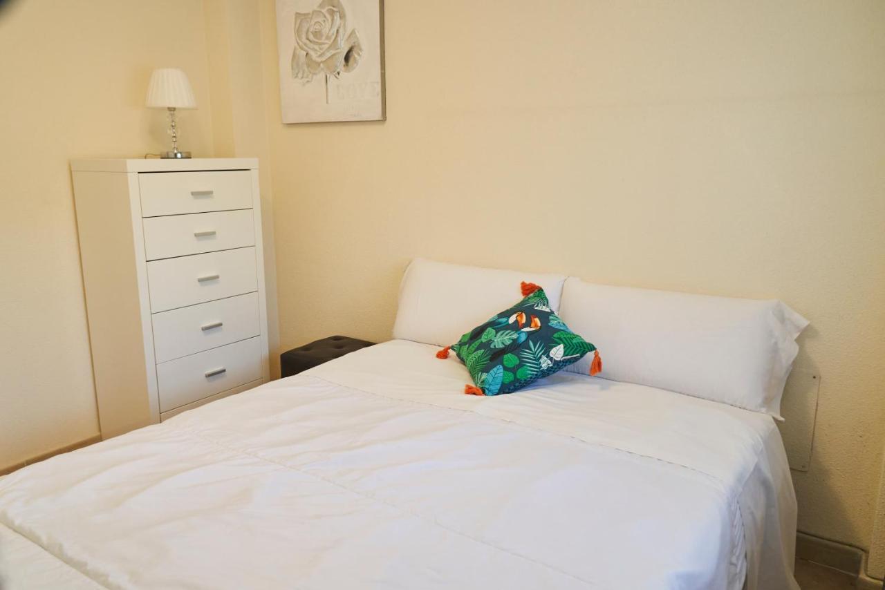 Apartment Altos De La Bahia X تورّيفيِخا المظهر الخارجي الصورة