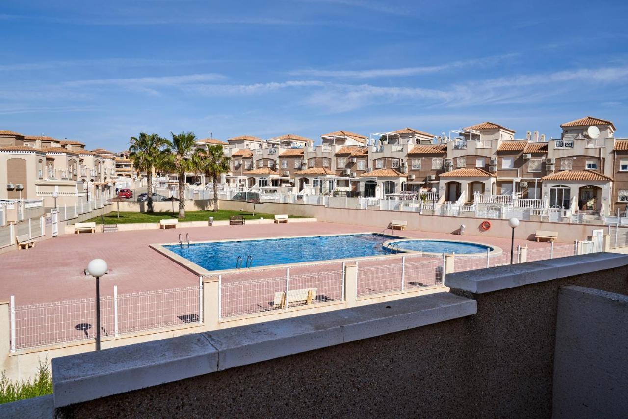 Apartment Altos De La Bahia X تورّيفيِخا المظهر الخارجي الصورة