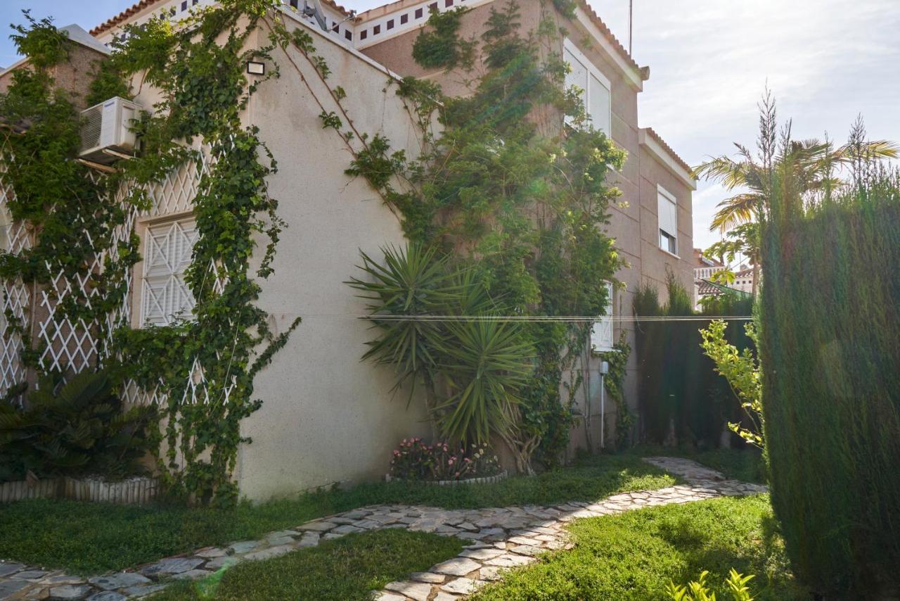 Apartment Altos De La Bahia X تورّيفيِخا المظهر الخارجي الصورة