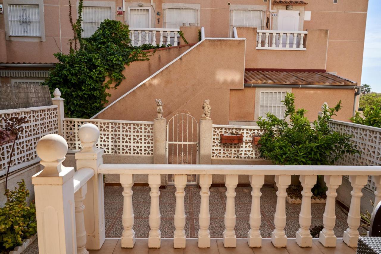 Apartment Altos De La Bahia X تورّيفيِخا المظهر الخارجي الصورة