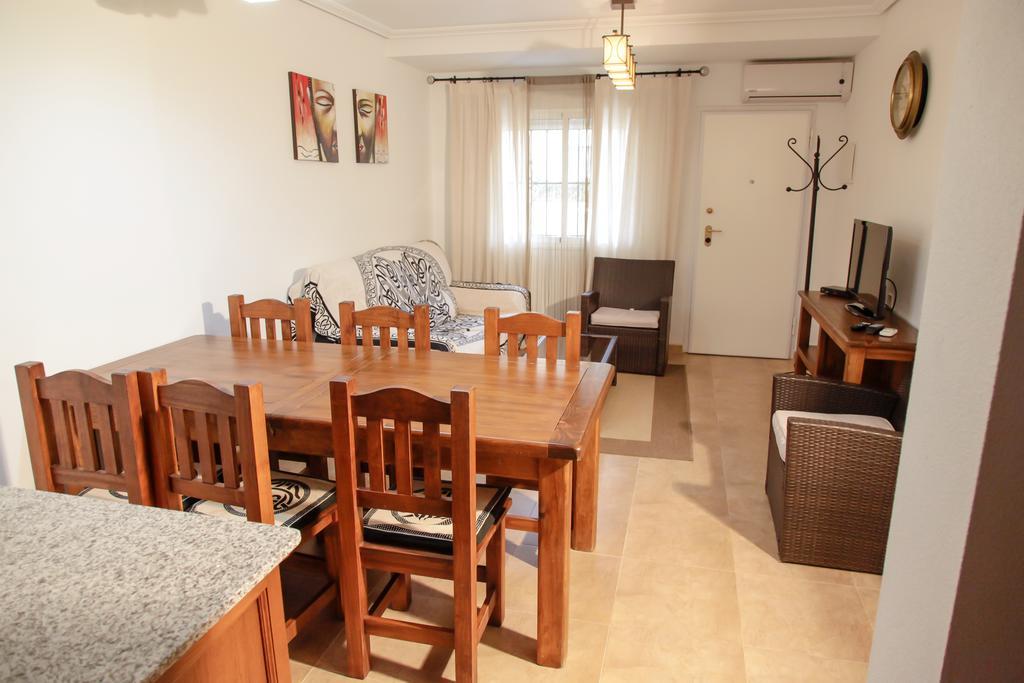 Apartment Altos De La Bahia X تورّيفيِخا الغرفة الصورة