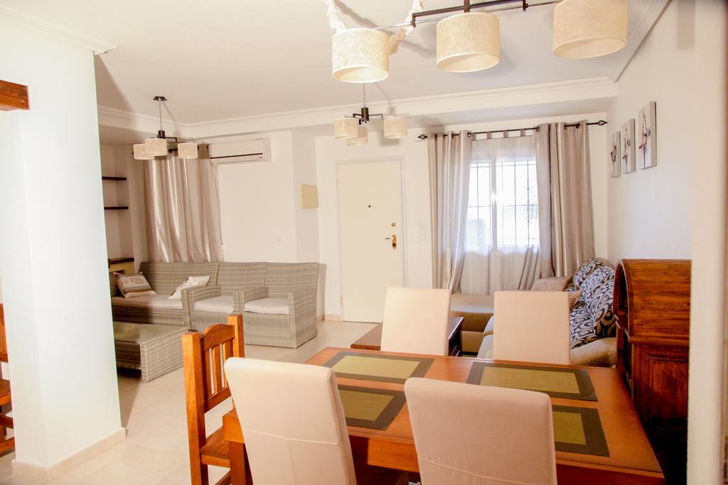 Apartment Altos De La Bahia X تورّيفيِخا الغرفة الصورة