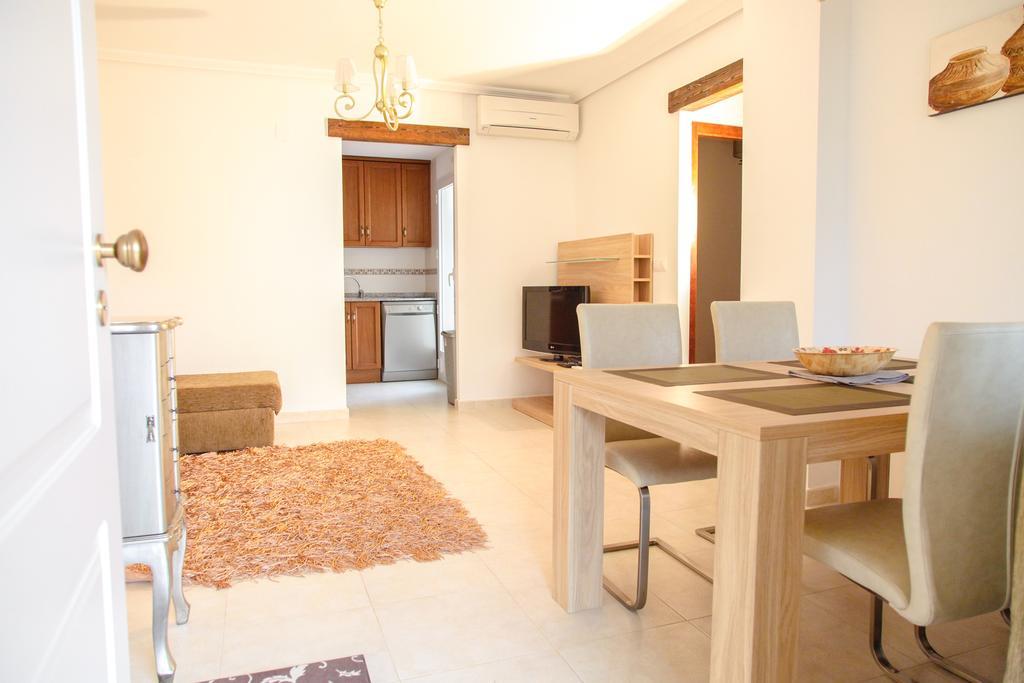 Apartment Altos De La Bahia X تورّيفيِخا الغرفة الصورة